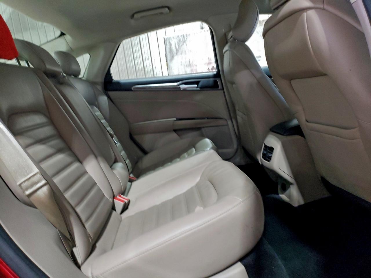 2017 Ford Fusion Se VIN: 3FA6P0HD9HR211602 Lot: 93942175