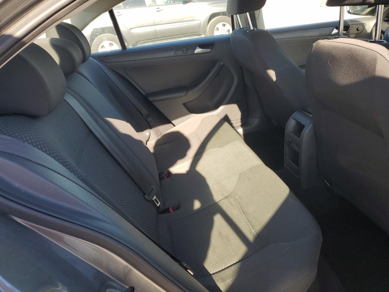 2014 Volkswagen Jetta Base VIN: 3VW2K7AJ5EM289994 Lot: 93051895