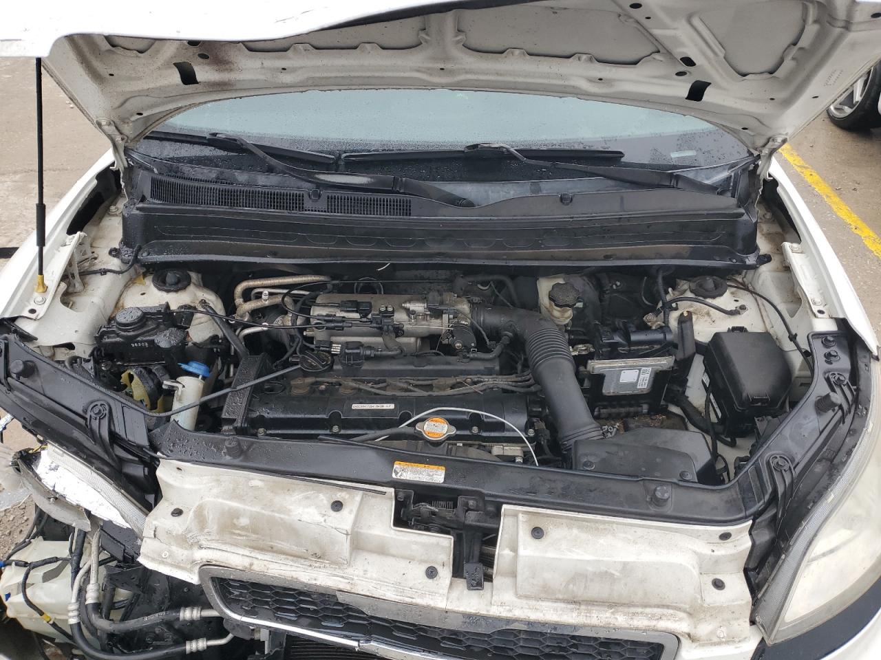 2010 Kia Soul + VIN: KNDJT2A22A7043318 Lot: 92922395