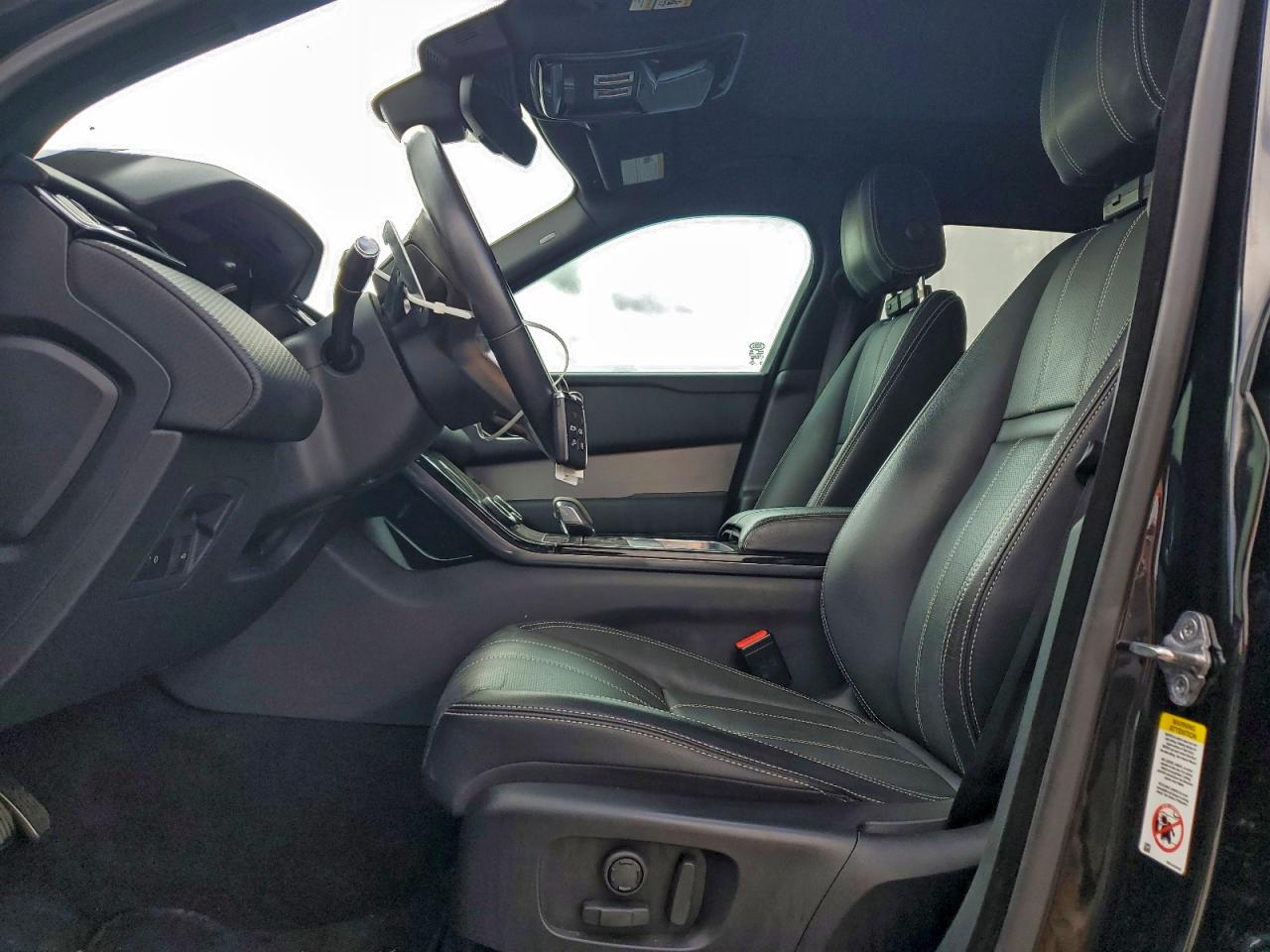 2021 Land Rover Range Rover Velar R-Dynamic S VIN: SALYT2EX3MA313631 Lot: 92945905