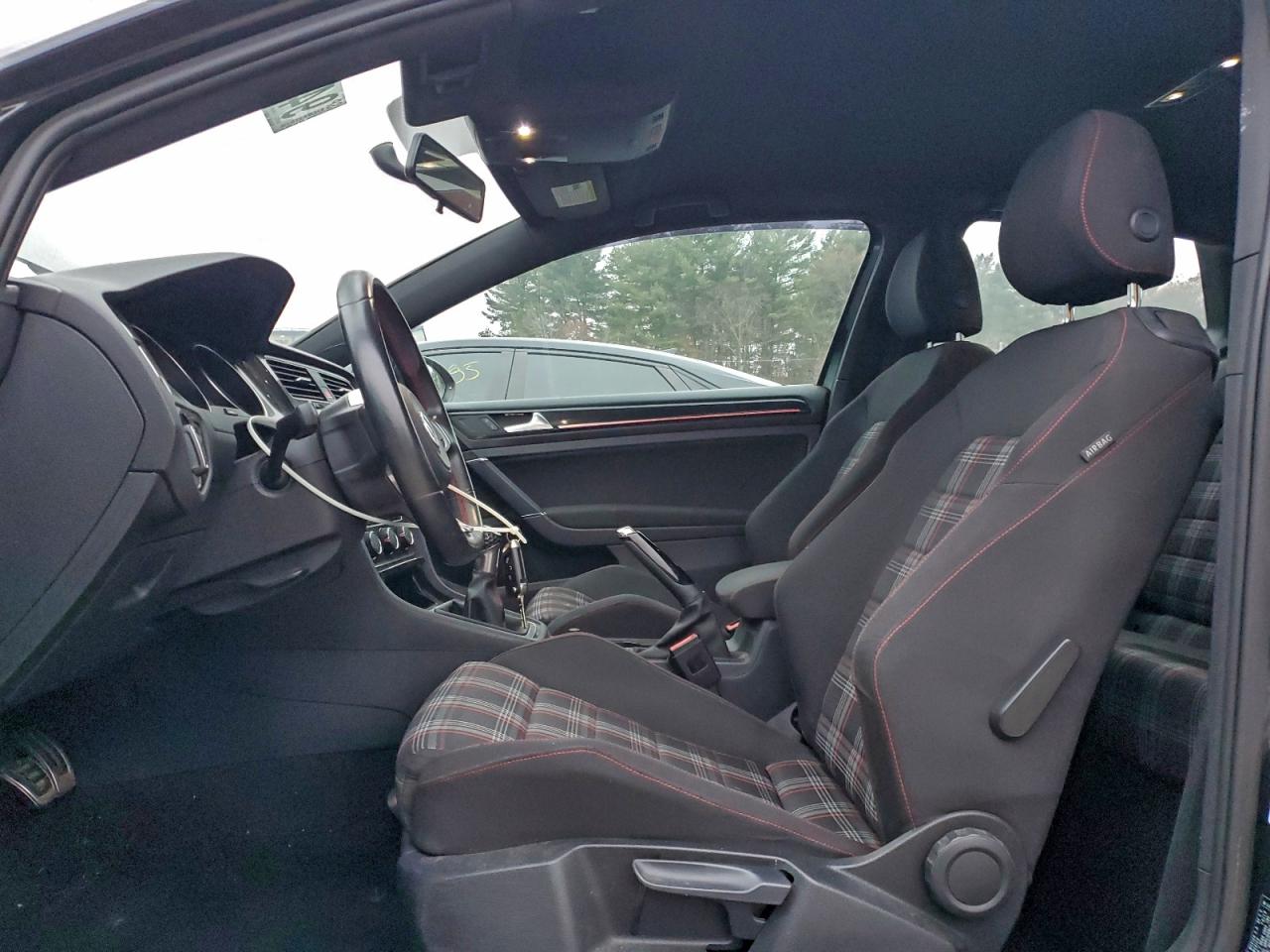 2016 Volkswagen Gti S/Se VIN: 3VWYT7AU1GM028270 Lot: 94107035