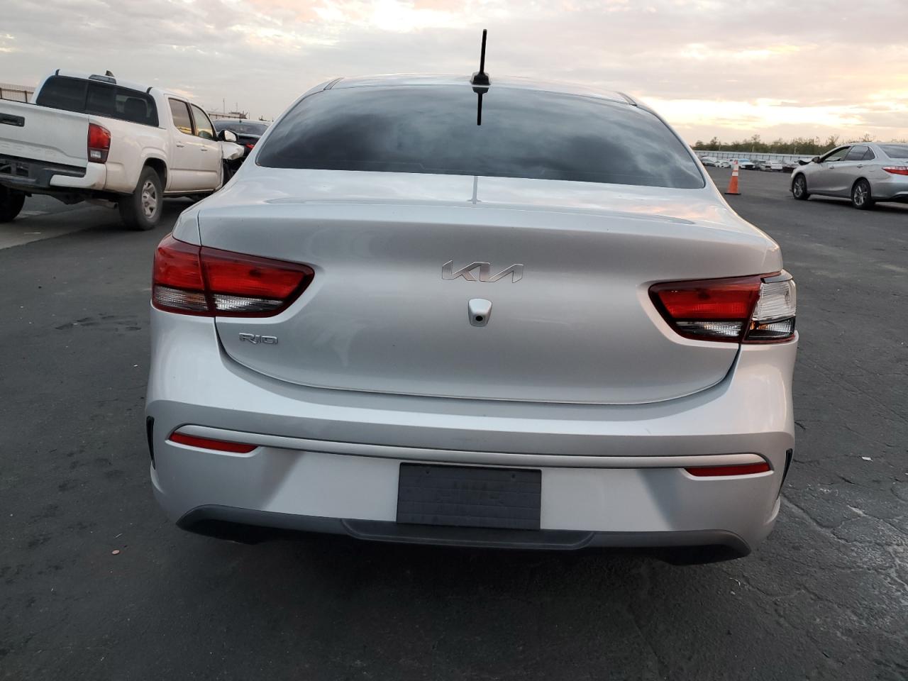 2022 Kia Rio Lx VIN: 3KPA24AD3NE437819 Lot: 92449505