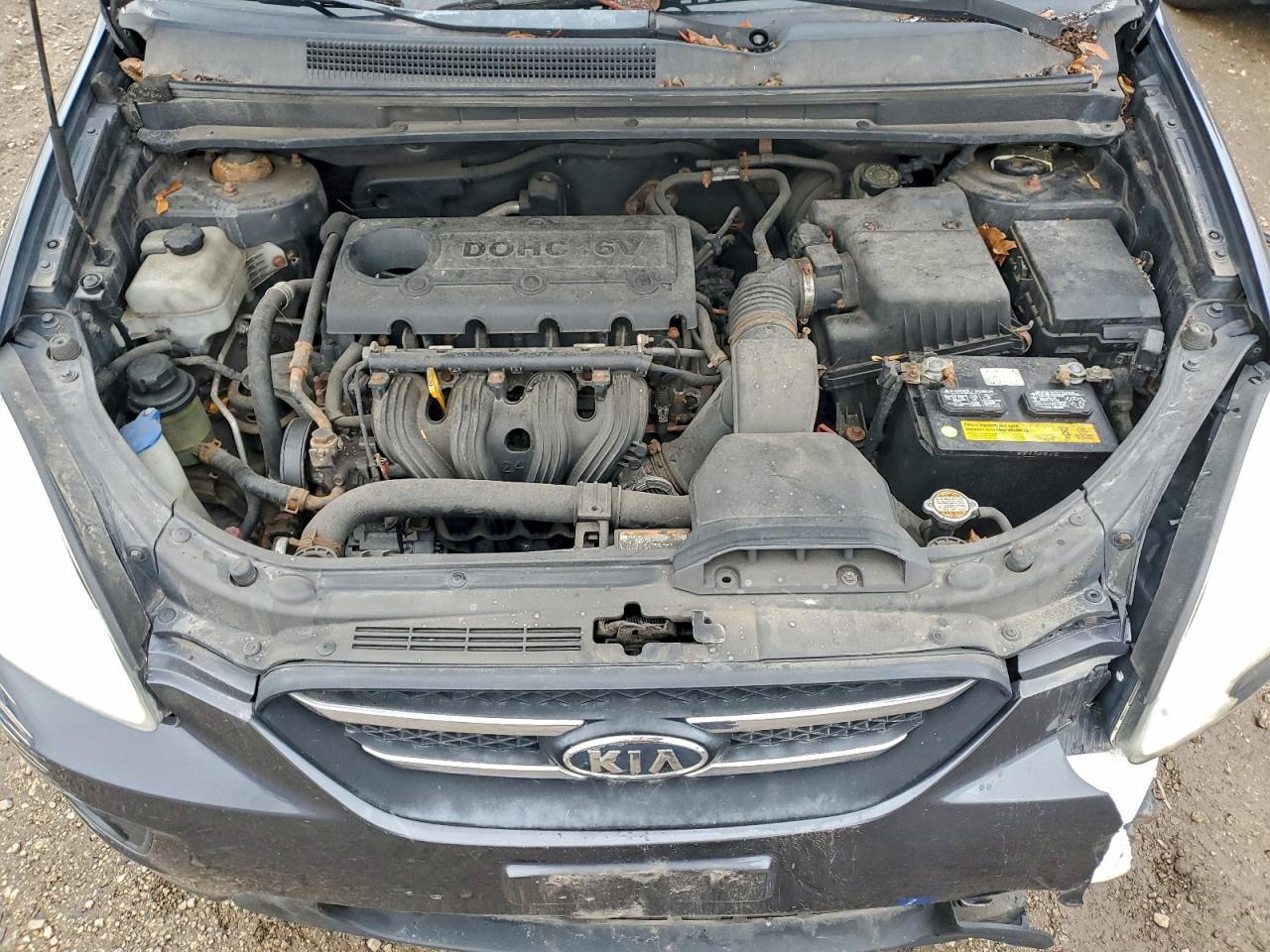 2008 Kia Rondo Base VIN: KNAFG525287130549 Lot: 94371995