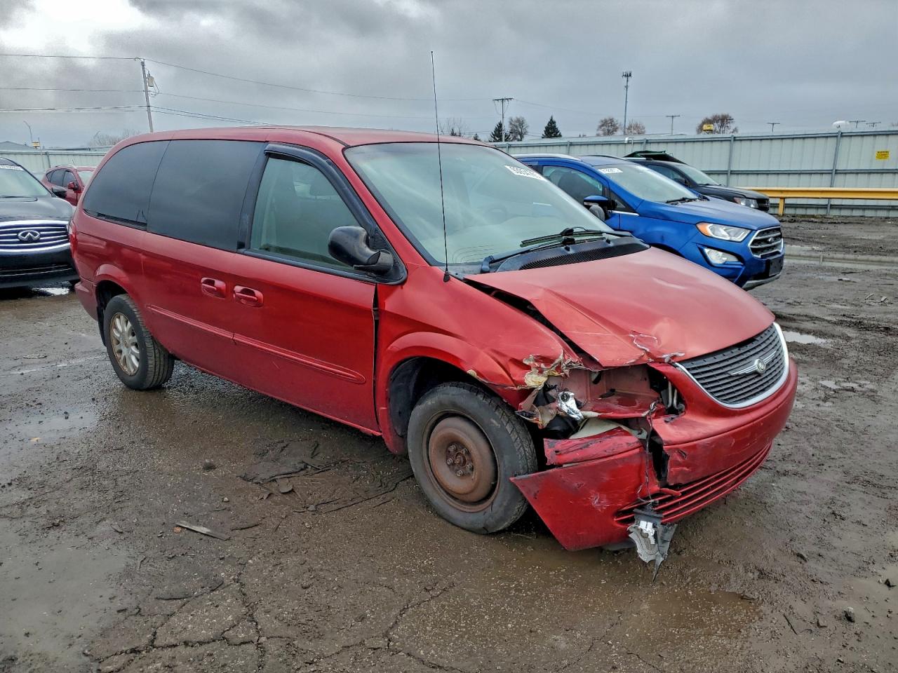 2002 Chrysler Town & Country Lx VIN: 2C4GP44382R697979 Lot: 93934765