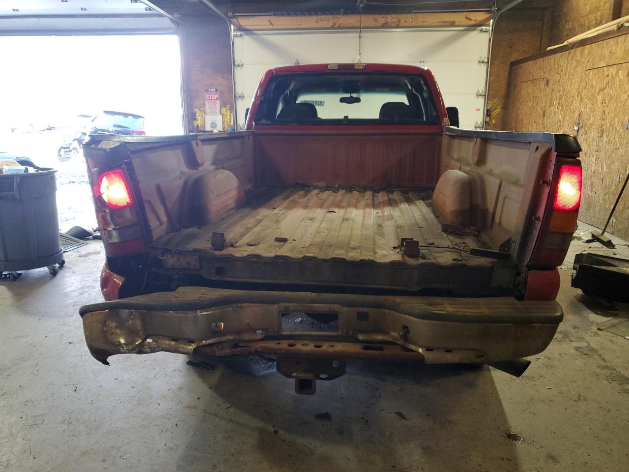 2002 Chevrolet Silverado K2500 Heavy Duty VIN: 1GCHK29182E216690 Lot: 92410425