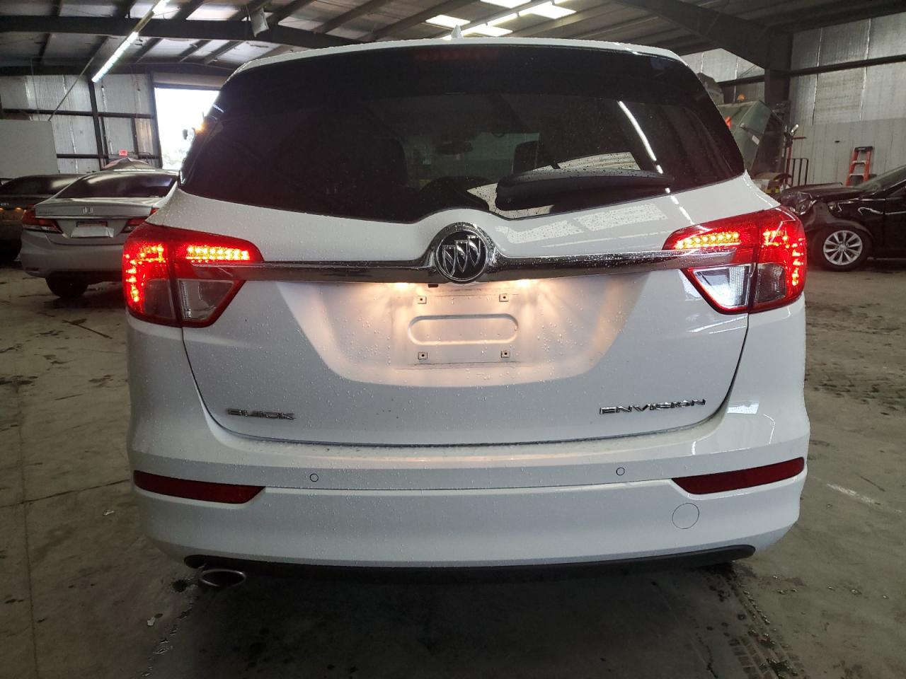 2018 Buick Envision Essence VIN: LRBFX1SA3JD052247 Lot: 92488975