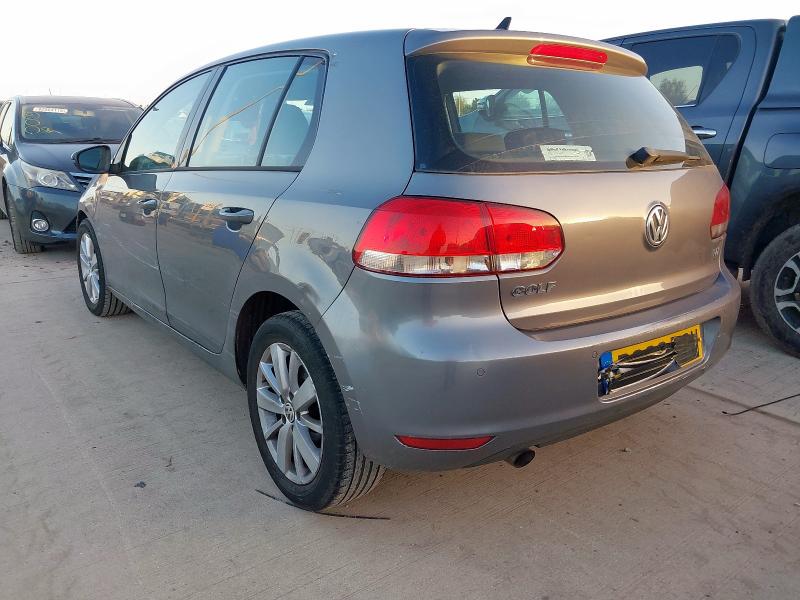2010 VOLKSWAGEN GOLF 1.6 TDI 105 MATCH 5DR