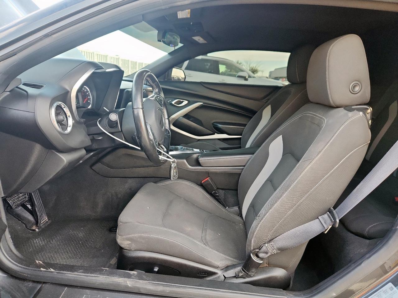 2018 Chevrolet Camaro Lt VIN: 1G1FB1RS1J0154015 Lot: 92729775