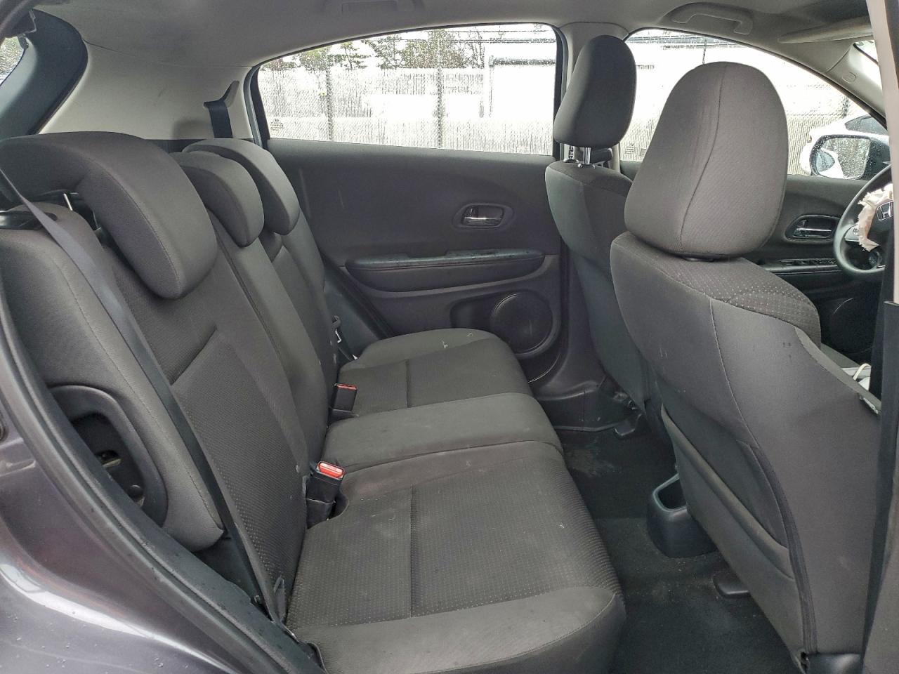 2020 Honda Hr-V Lx VIN: 3CZRU6H35LG700622 Lot: 93868275