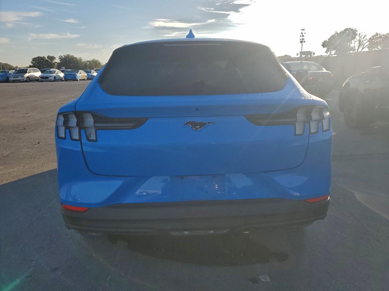 2022 Ford Mustang Mach-E Select VIN: 3FMTK1RM3NMA14106 Lot: 90996375