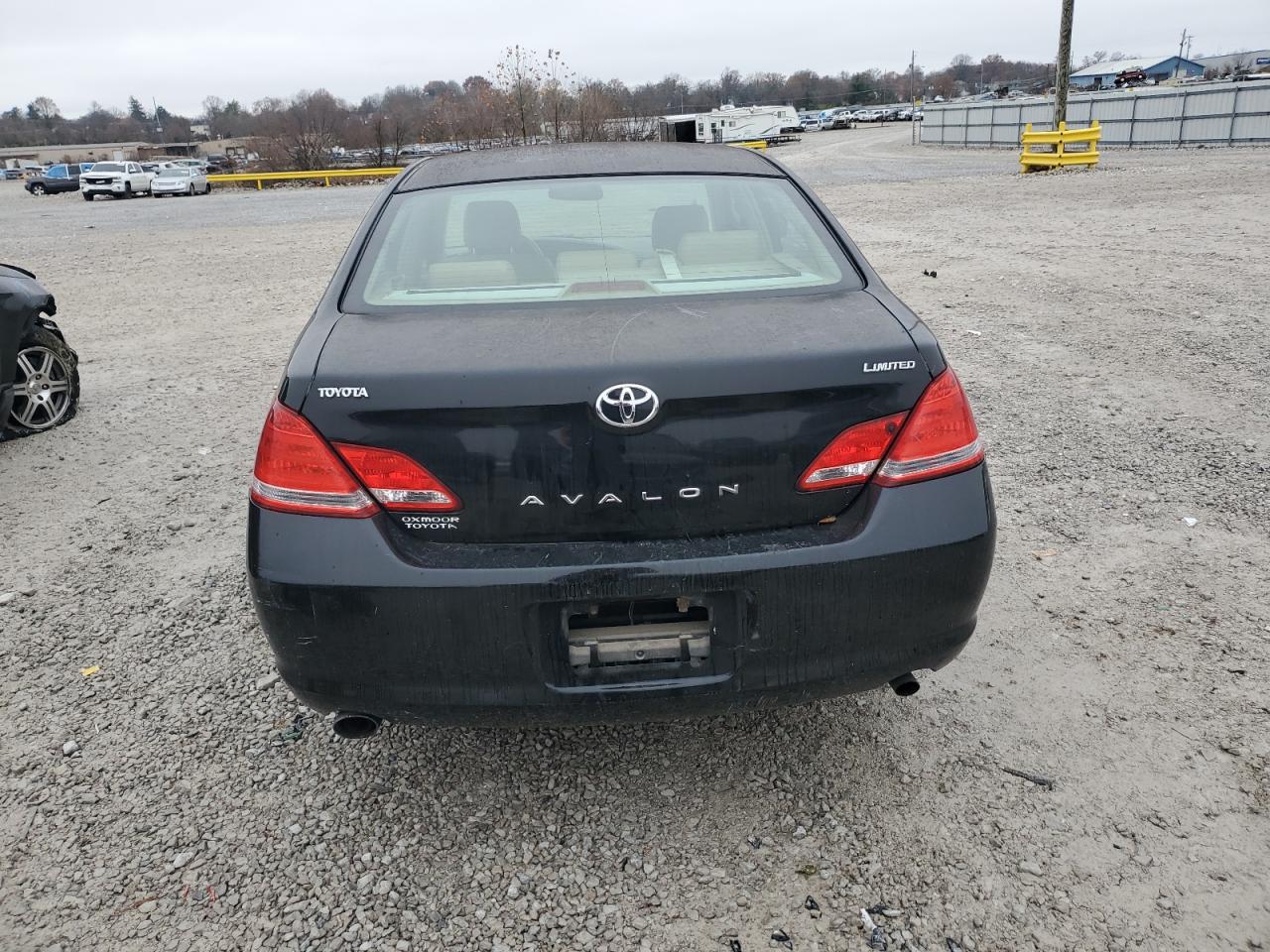 2005 Toyota Avalon Xl VIN: 4T1BK36B15U002266 Lot: 92454475