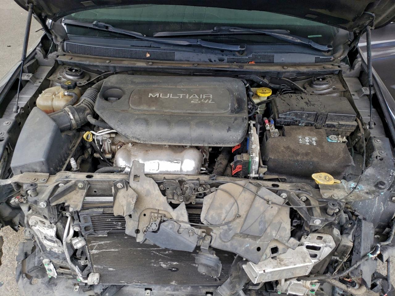 2015 Chrysler 200 Limited VIN: 1C3CCCAB0FN627271 Lot: 94444175