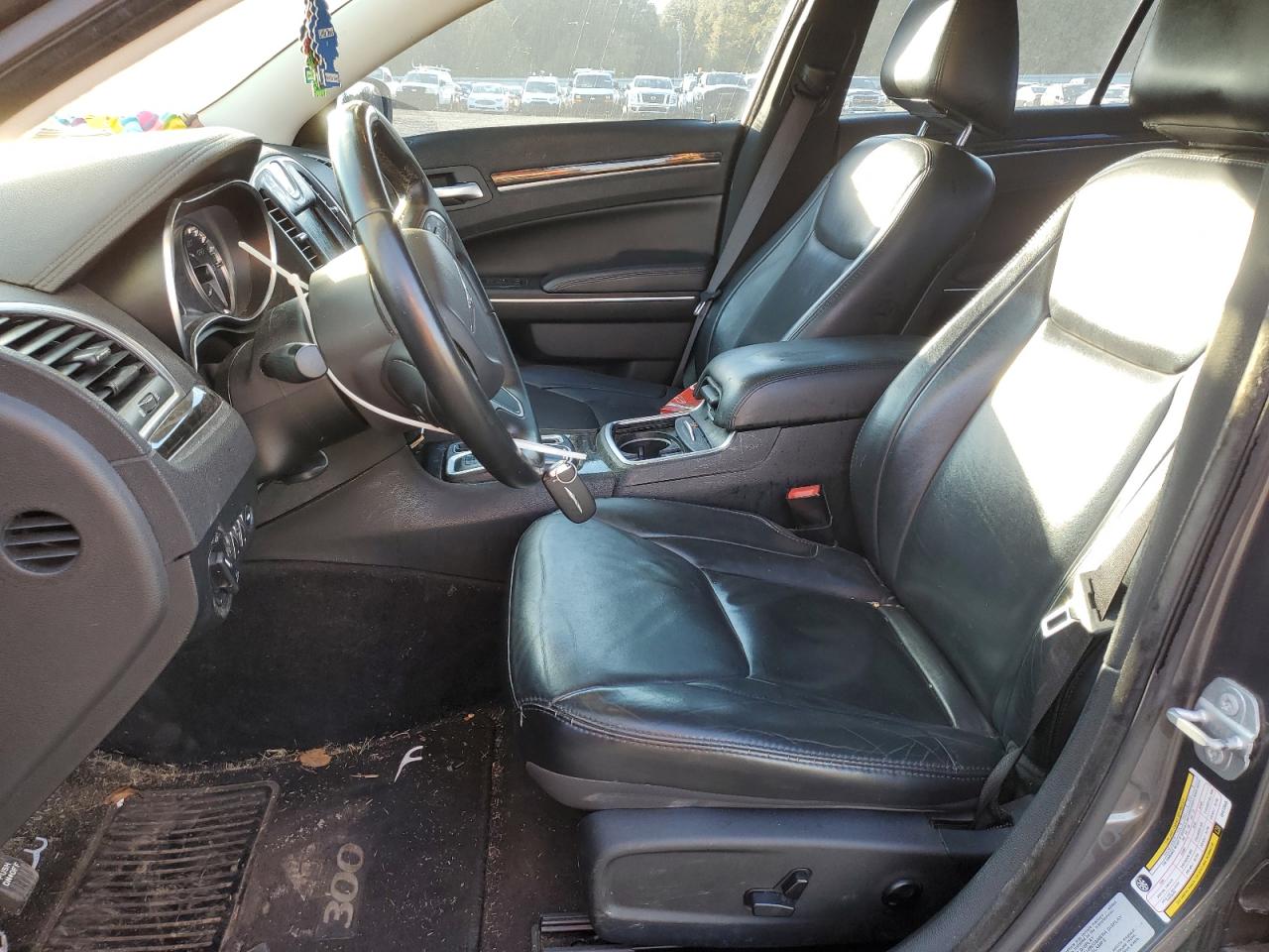 2016 Chrysler 300 Limited VIN: 2C3CCAAG6GH313845 Lot: 91296455