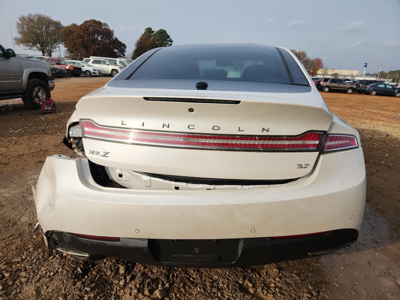2015 Lincoln Mkz VIN: 3LN6L2GK9FR608883 Lot: 93760895