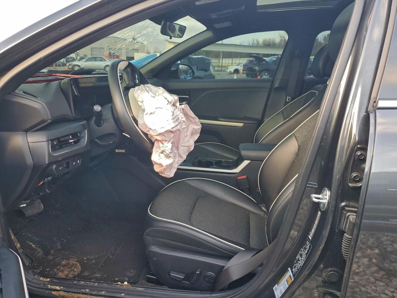 2025 Kia K4 Gt Line VIN: 3KPFW4DE6SE074099 Lot: 94191435