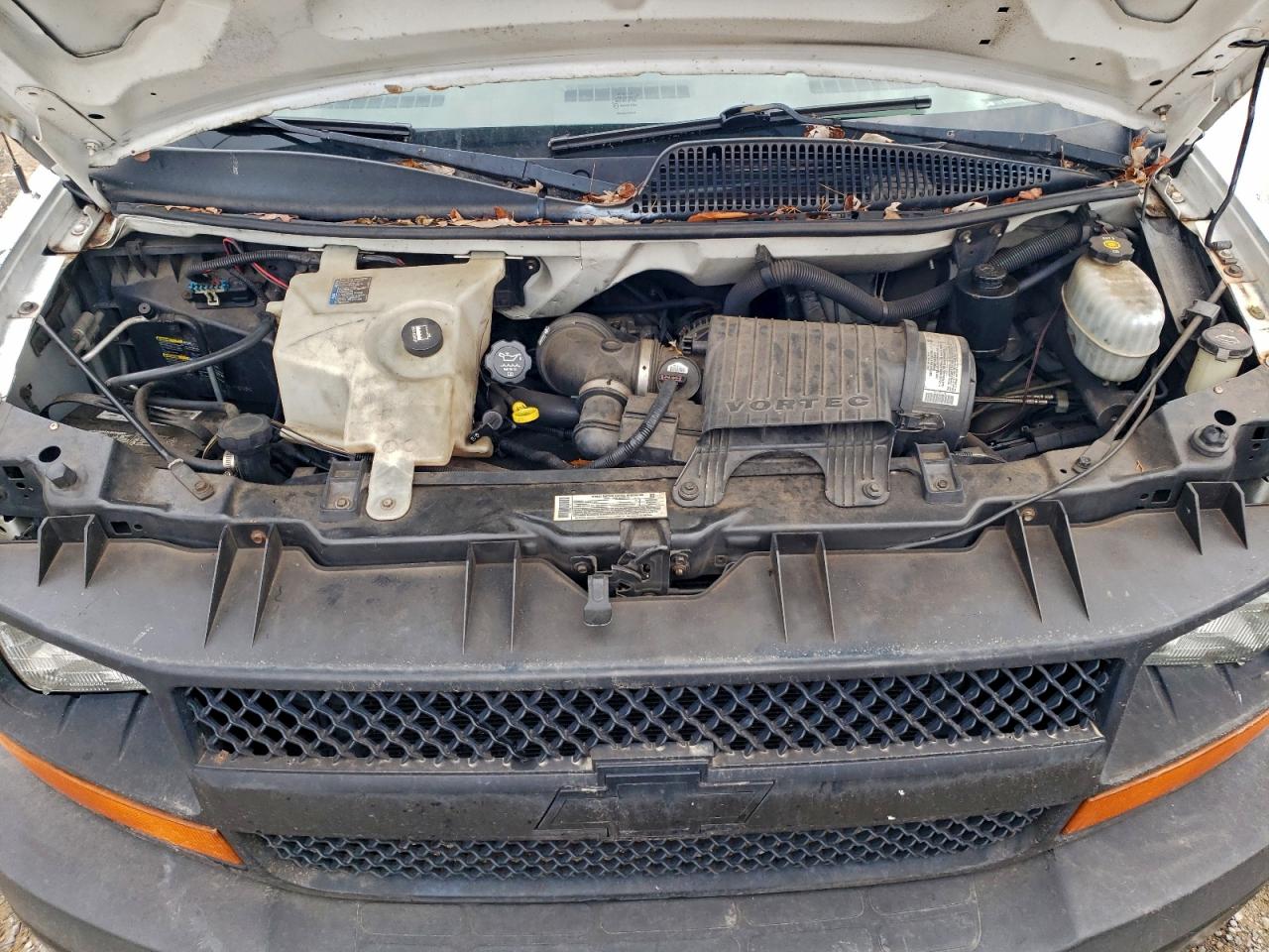 2005 Chevrolet Express G2500 VIN: 1GCGG25U251139811 Lot: 92727855