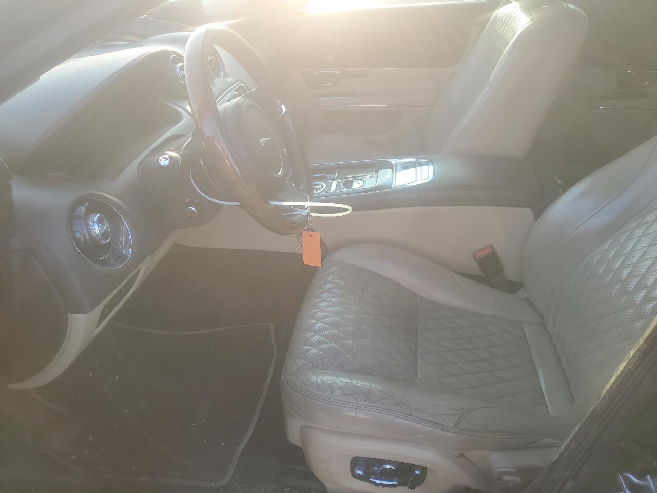 2016 Jaguar Xjl Portfolio VIN: SAJWA2G72G8V92942 Lot: 92667225