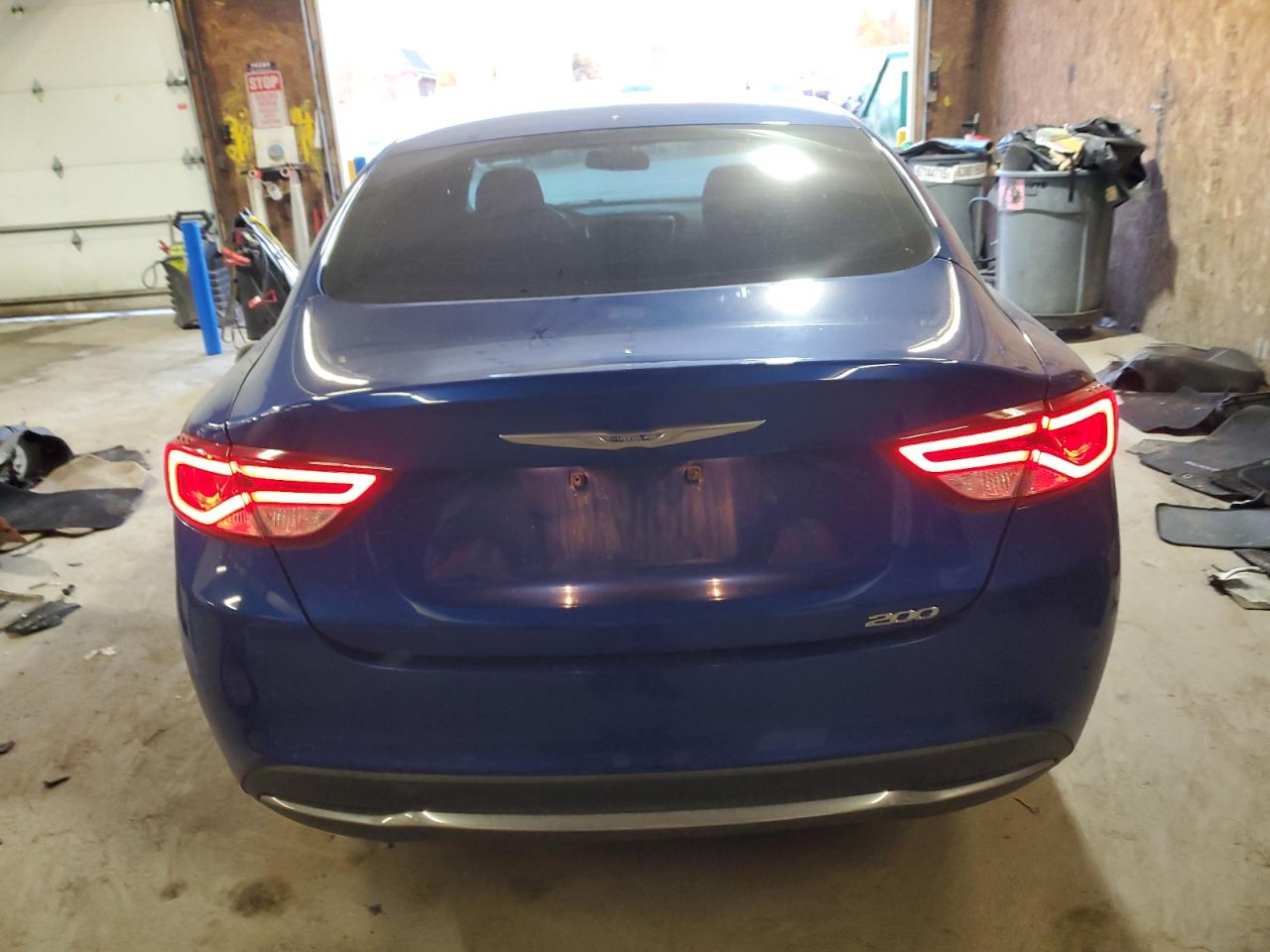 2015 Chrysler 200 Limited VIN: 1C3CCCAB9FN507694 Lot: 90622975