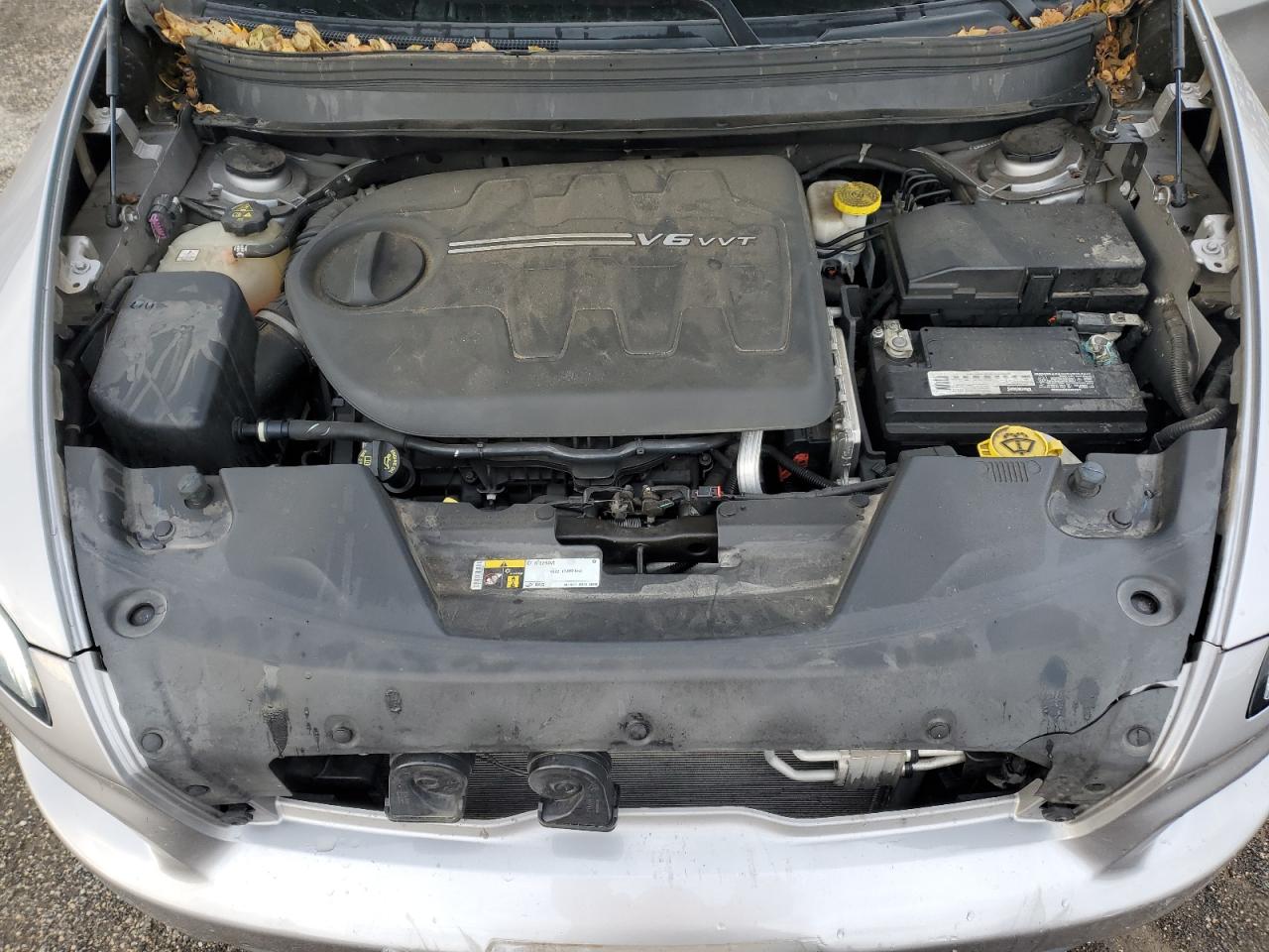 2018 Jeep Cherokee Latitude VIN: 1C4PJMCX3JD614949 Lot: 93633615