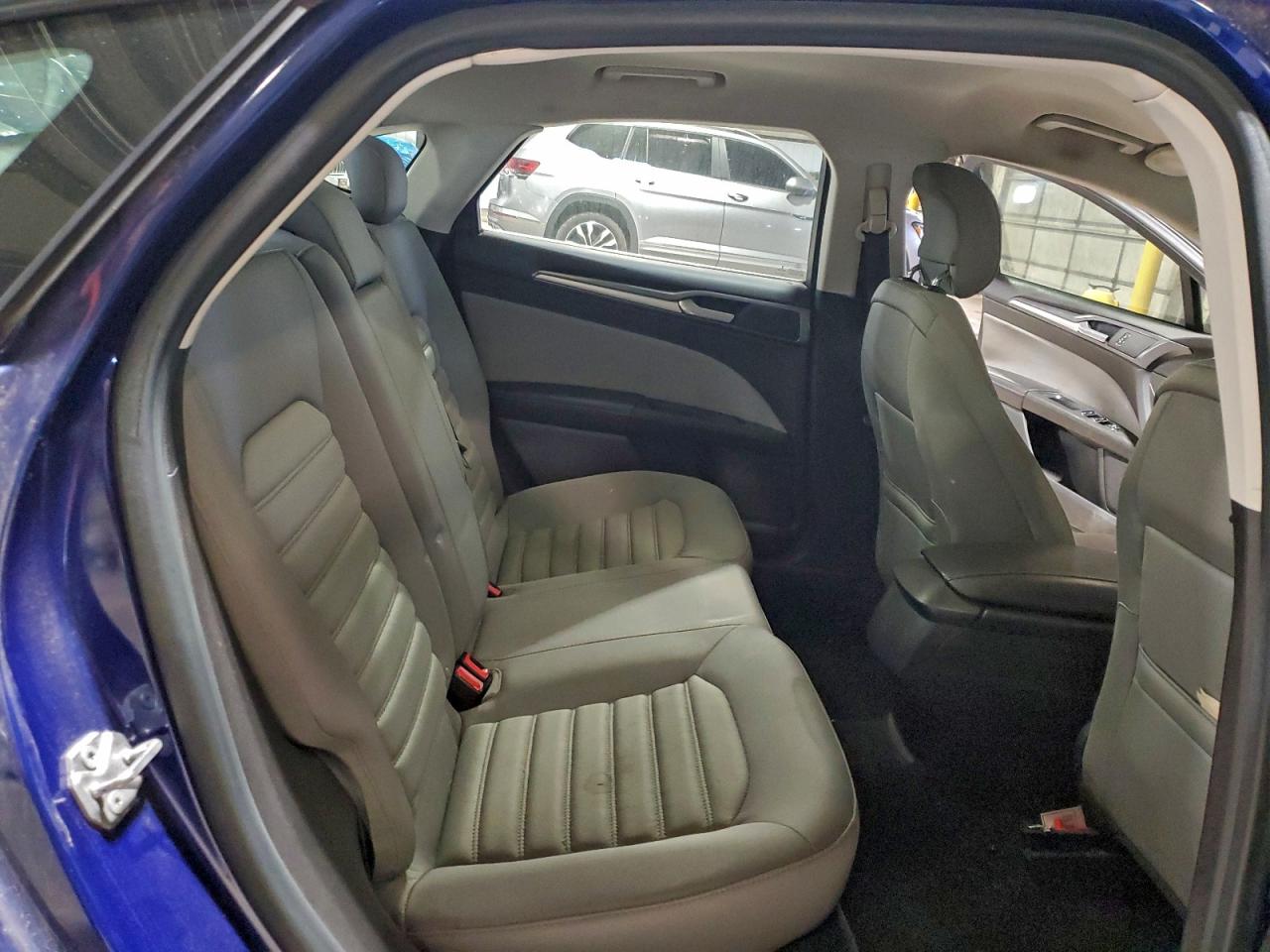 2014 Ford Fusion S VIN: 3FA6P0G73ER335713 Lot: 92511325