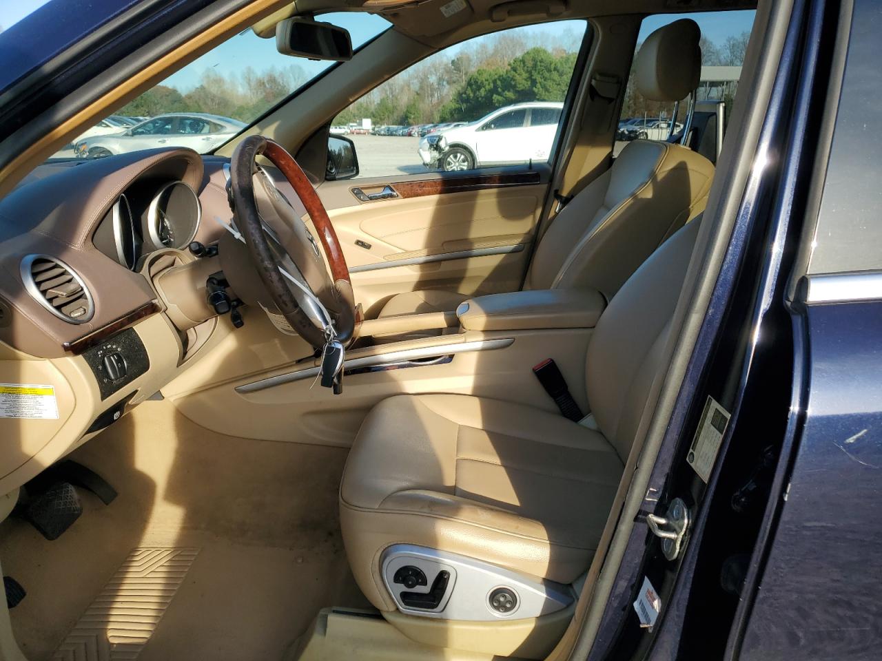 2011 Mercedes-Benz Gl 450 4Matic VIN: 4JGBF7BE2BA698354 Lot: 92919005