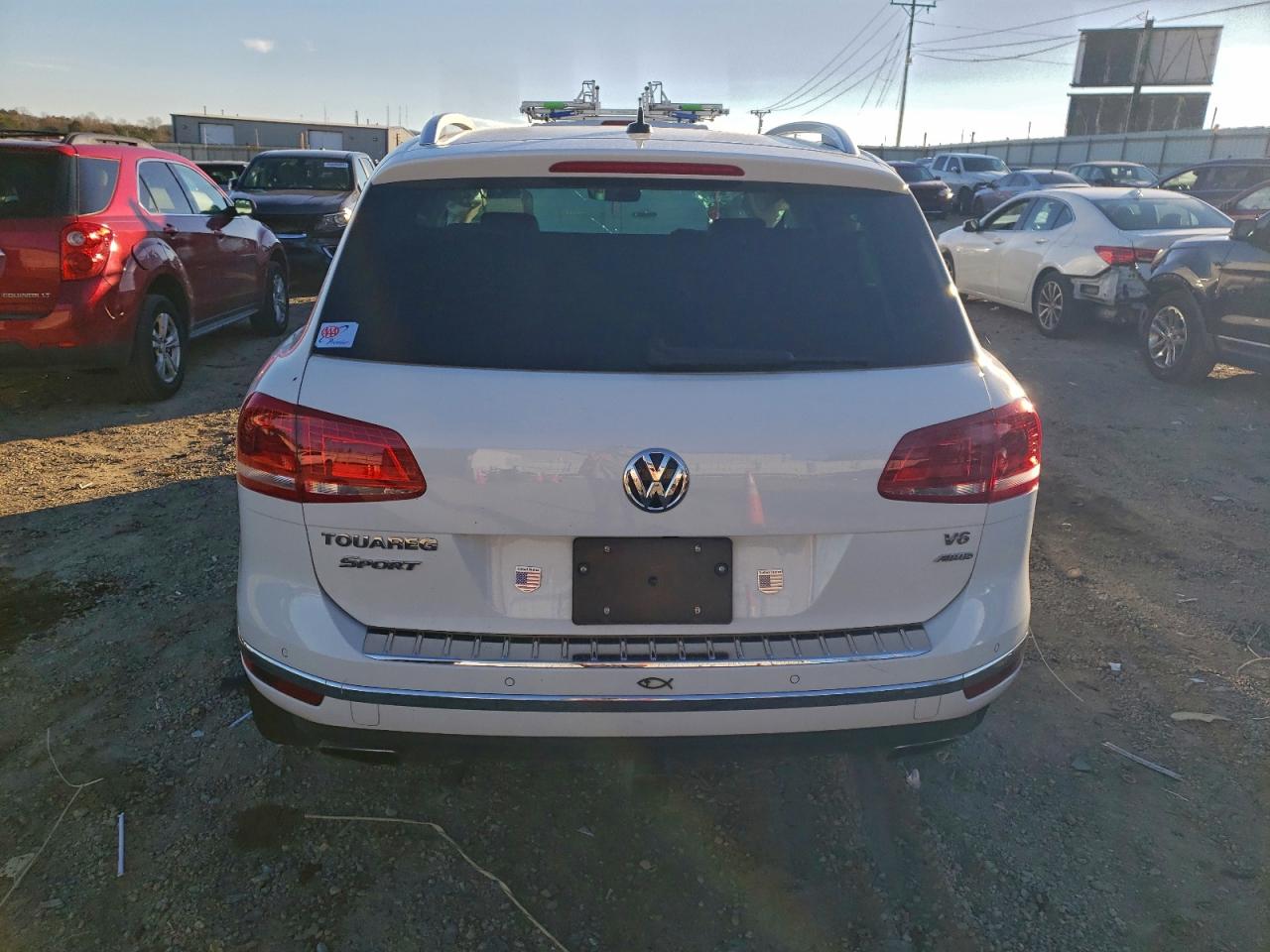 2017 Volkswagen Touareg Sport VIN: WVGEF7BP3HD001683 Lot: 93839785
