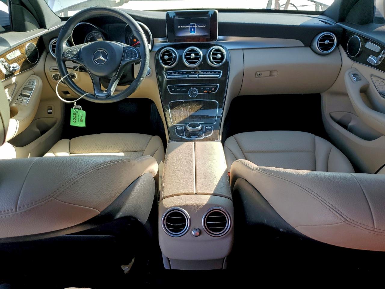 2018 Mercedes-Benz C 300 VIN: WDDWF4JB8JR385973 Lot: 91986735