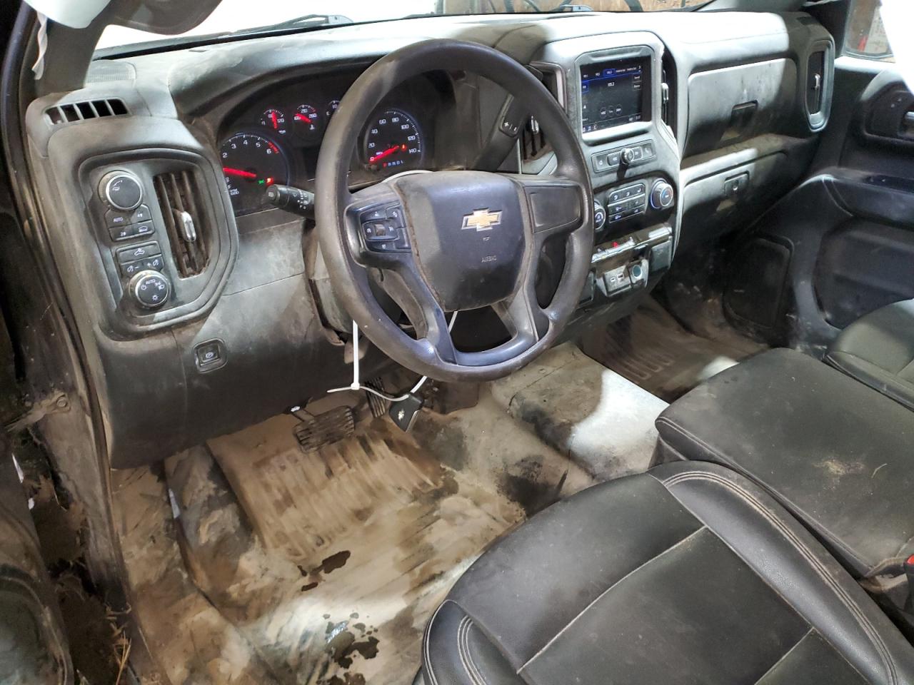 2022 Chevrolet Silverado K1500 VIN: 3GCNDAEK8NG565660 Lot: 93549875