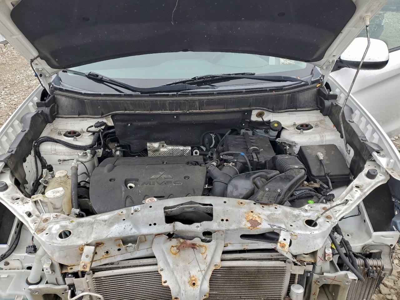 2015 Mitsubishi Outlander Sport Es VIN: 4A4AR3AU8FE031353 Lot: 94089115