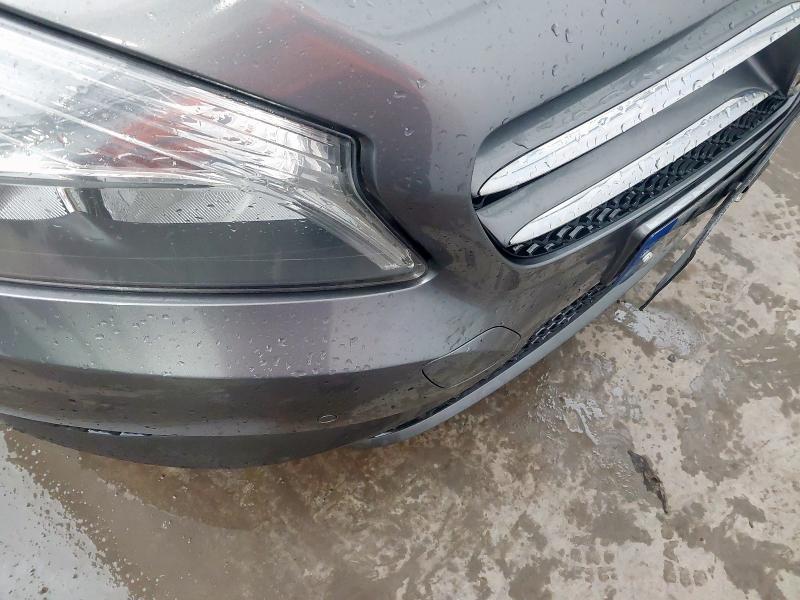 2015 MERCEDES-BENZ A CLASS A180 SE 5DR