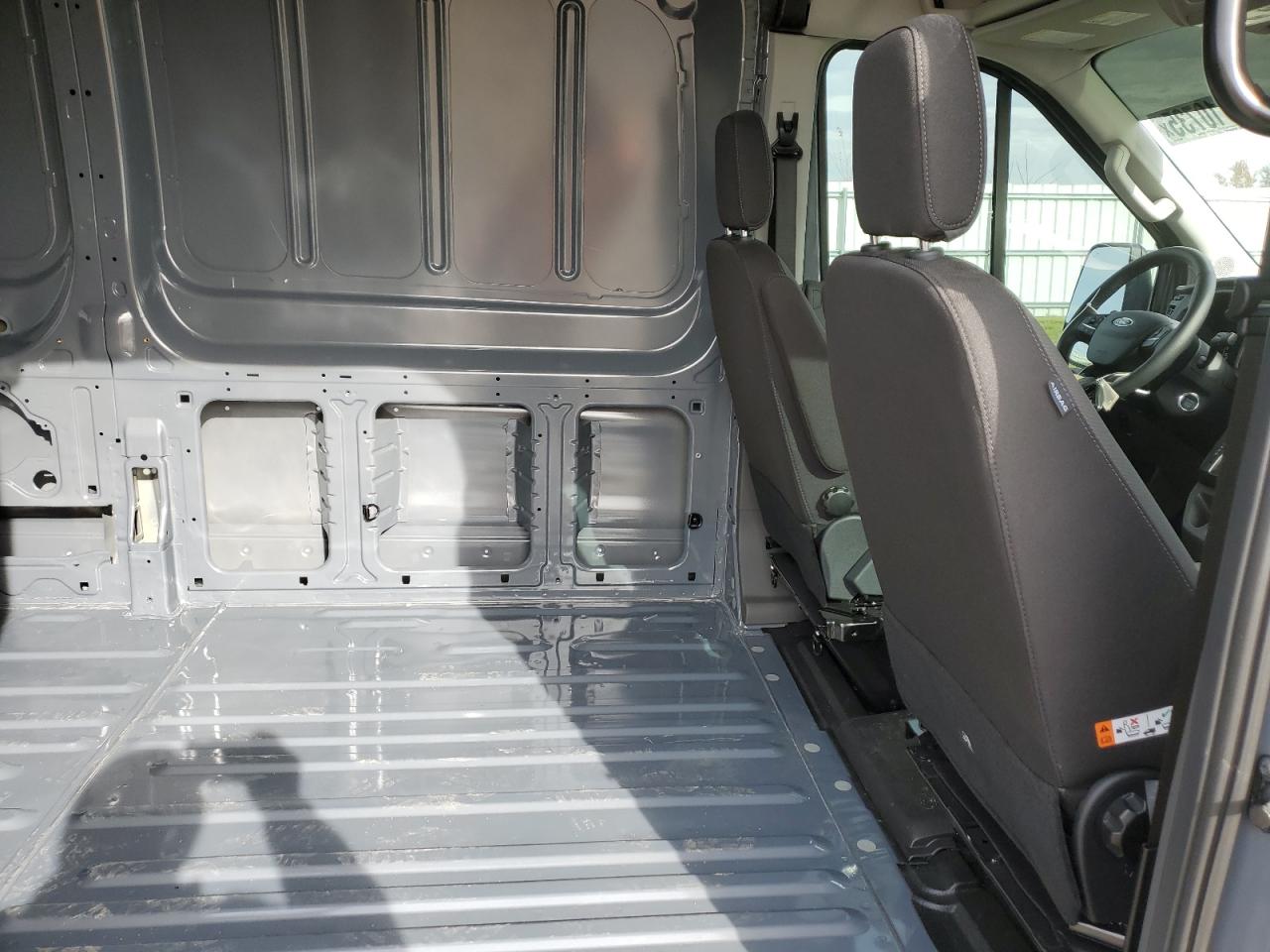 2024 Ford Transit T-350 VIN: 1FTBW2XG1RKA27117 Lot: 90810735