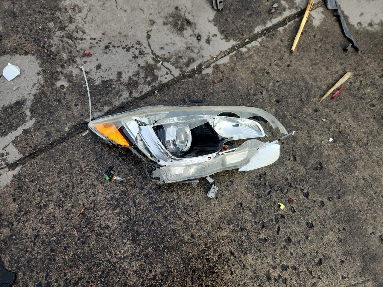 2015 Subaru Legacy 2.5I Limited VIN: 4S3BNBN60F3031498 Lot: 93117225