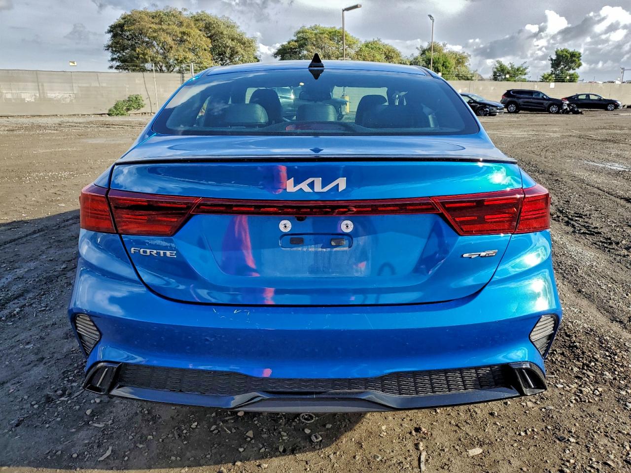2024 Kia Forte Gt Line VIN: 3KPF54AD9RE699430 Lot: 93969965
