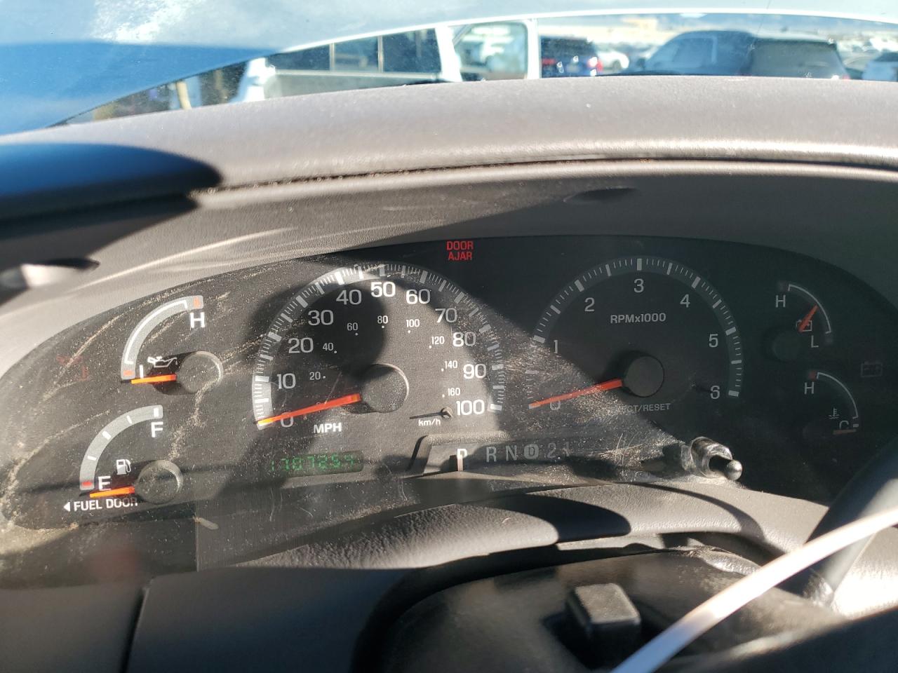 2000 Ford F150 VIN: 1FTRX17W4YKB41883 Lot: 92127065