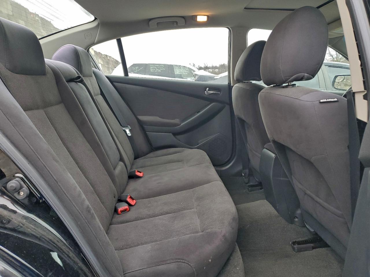 2010 Nissan Altima Base VIN: 1N4AL2AP0AN556385 Lot: 94228825