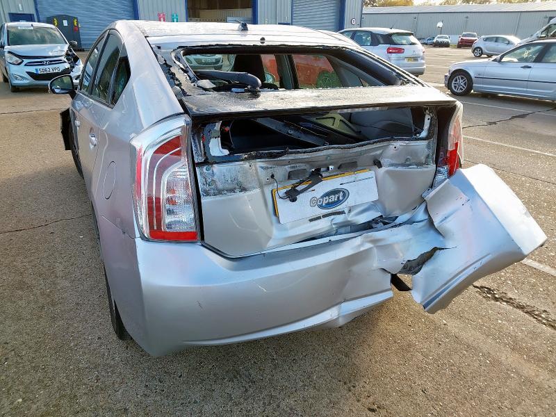 2013 TOYOTA PRIUS T4 VVT-I CVT 