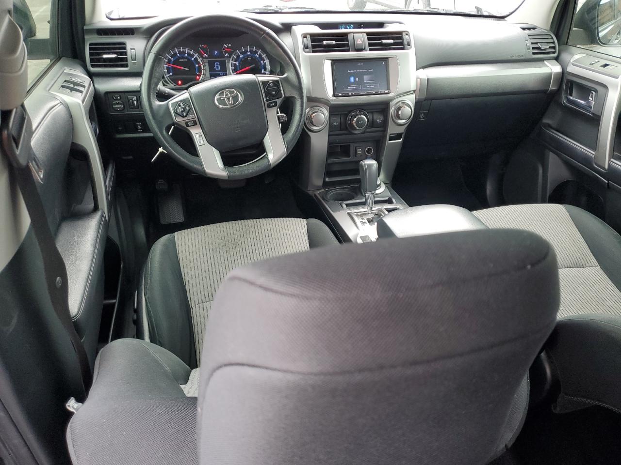 2019 Toyota 4Runner Sr5/Sr5 Premium VIN: JTEBU5JR5K5688375 Lot: 93328925