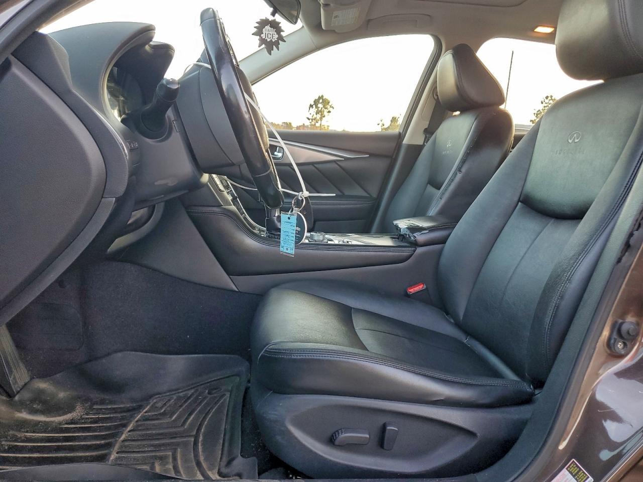 2014 Infiniti Q50 Base VIN: JN1BV7AP3EM671132 Lot: 94557175