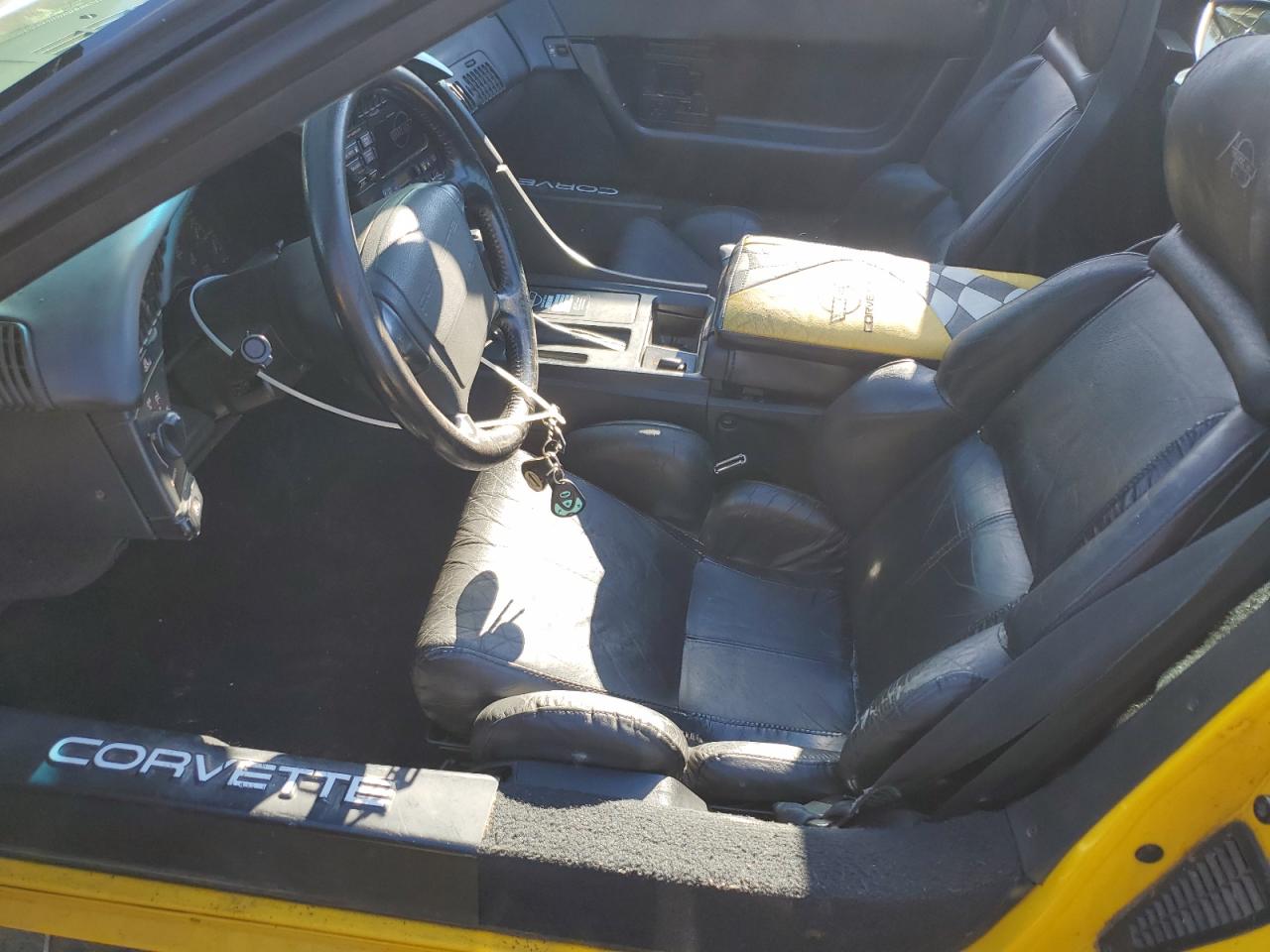 1993 Chevrolet Corvette VIN: 1G1YY23P9P5115010 Lot: 93034205