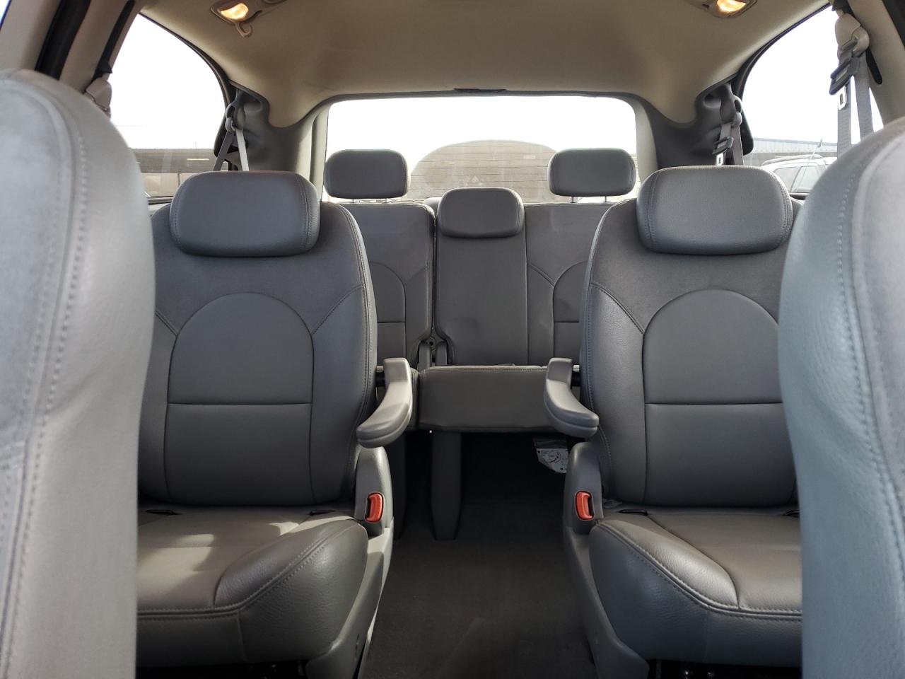 2007 Chrysler Town & Country Limited VIN: 2A8GP64L87R206645 Lot: 90800095