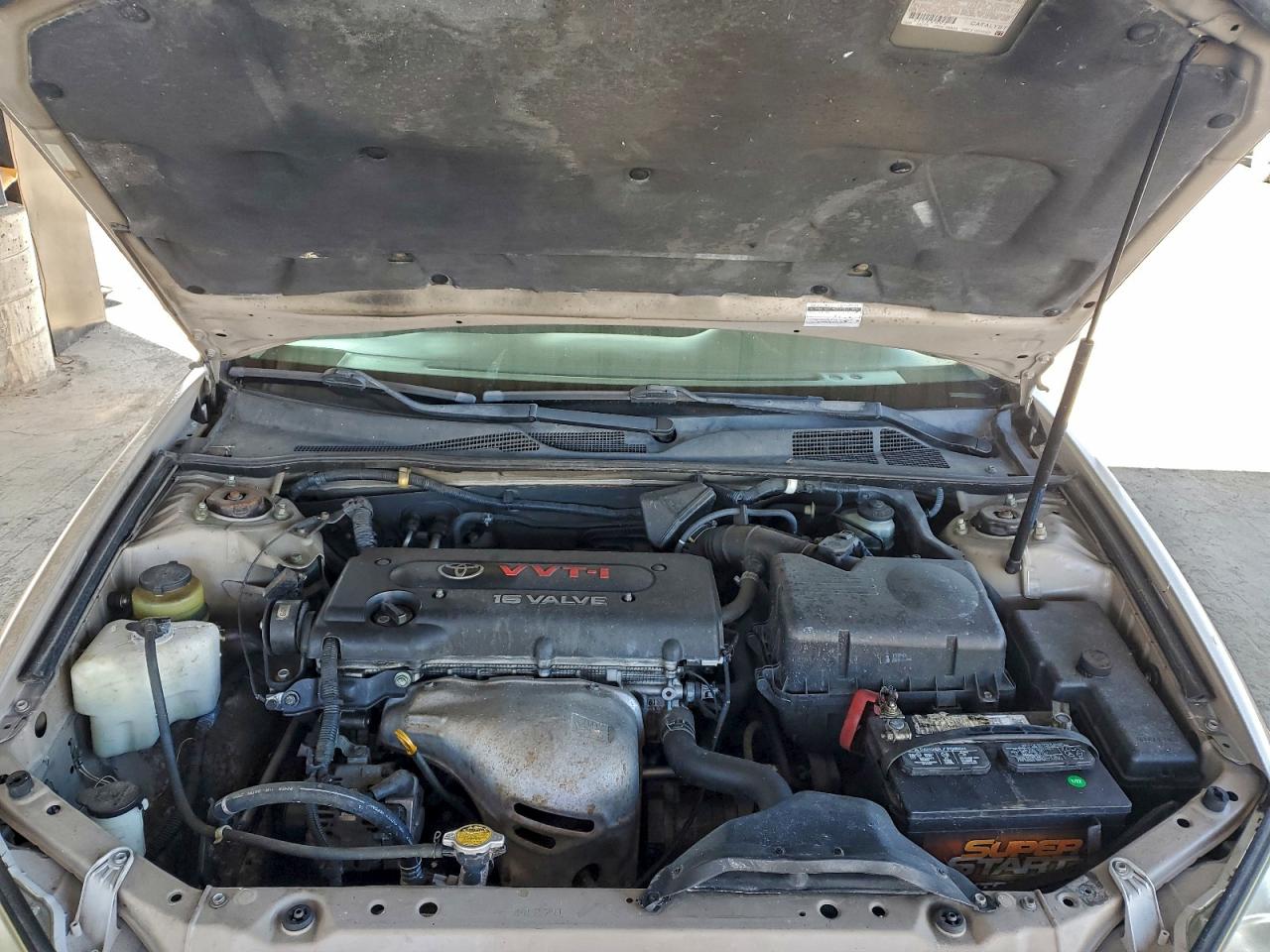 2003 Toyota Camry Le VIN: 4T1BE32K63U121568 Lot: 94217285