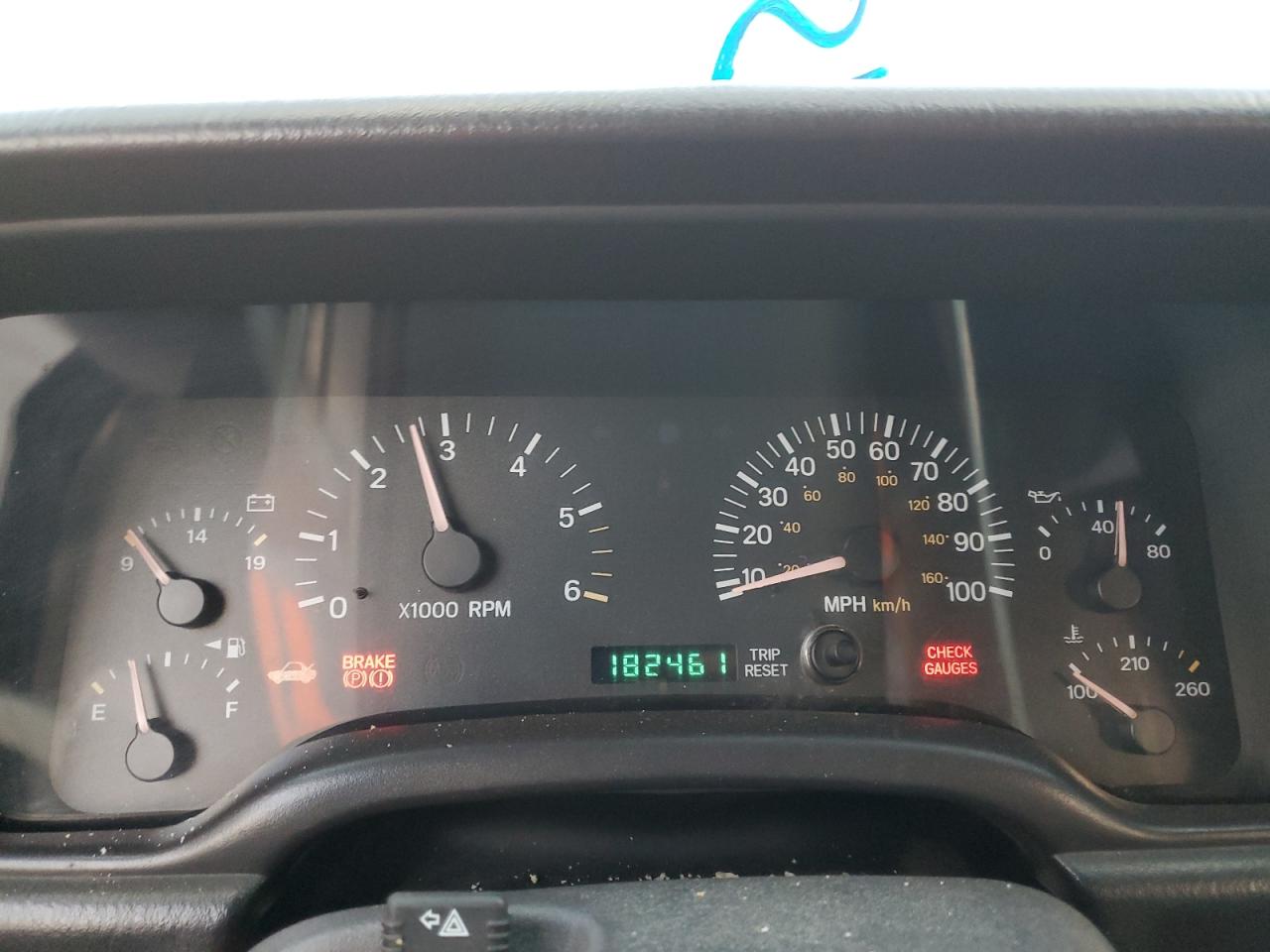 2000 Jeep Cherokee Sport VIN: 1J4FF48S5YL175337 Lot: 92732555