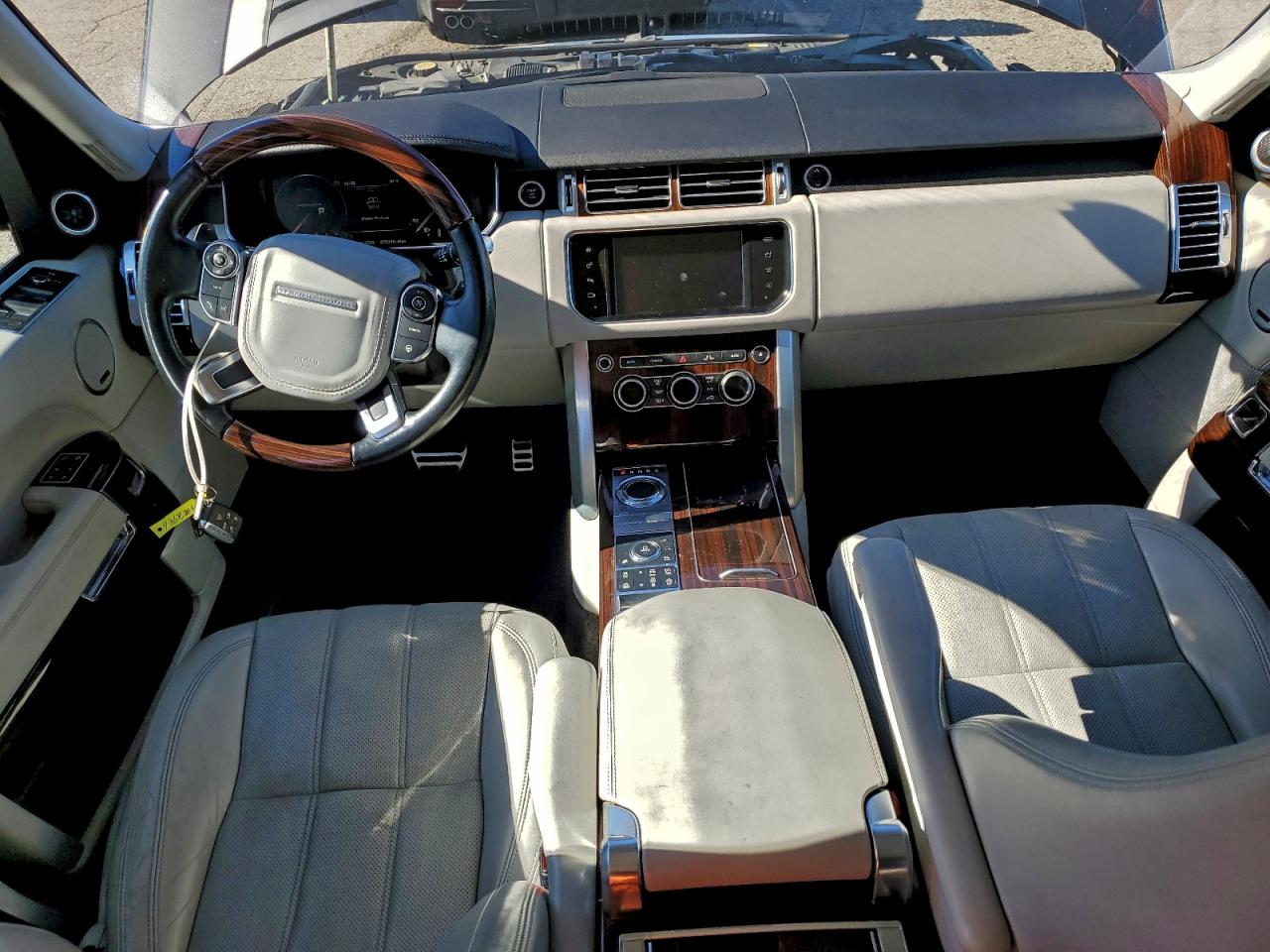 2016 Land Rover Range Rover Supercharged VIN: SALGS3EF6GA251979 Lot: 93652935