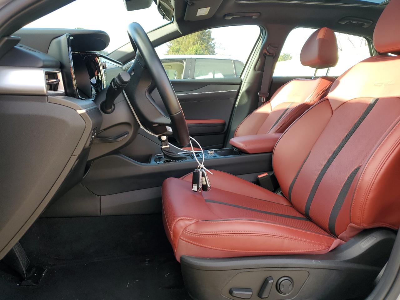 2023 Kia K5 Gt Line VIN: 5XXG64J24PG204684 Lot: 92201335