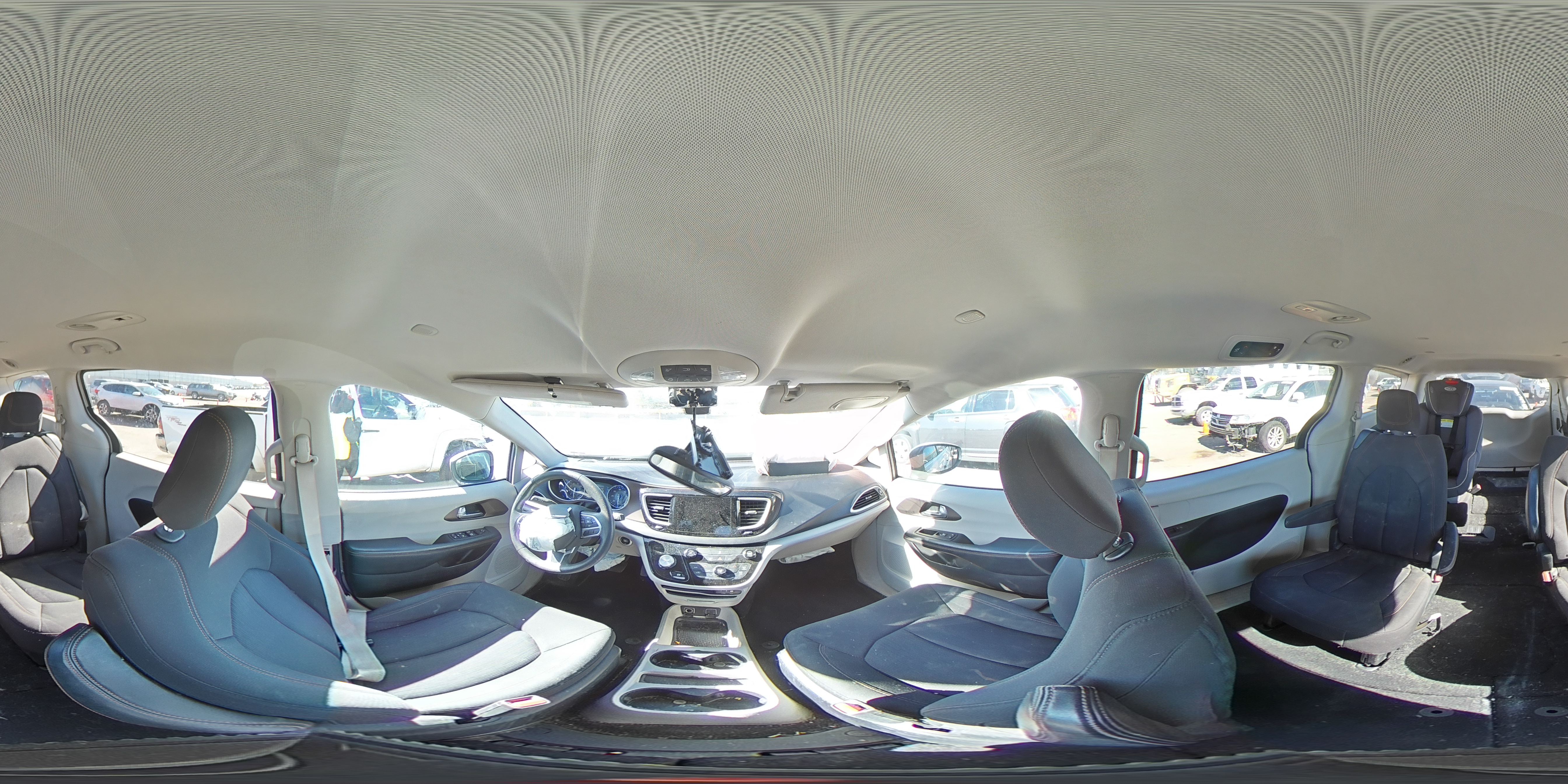 2017 Chrysler Pacifica Touring VIN: 2C4RC1DG2HR565590 Lot: 90915735