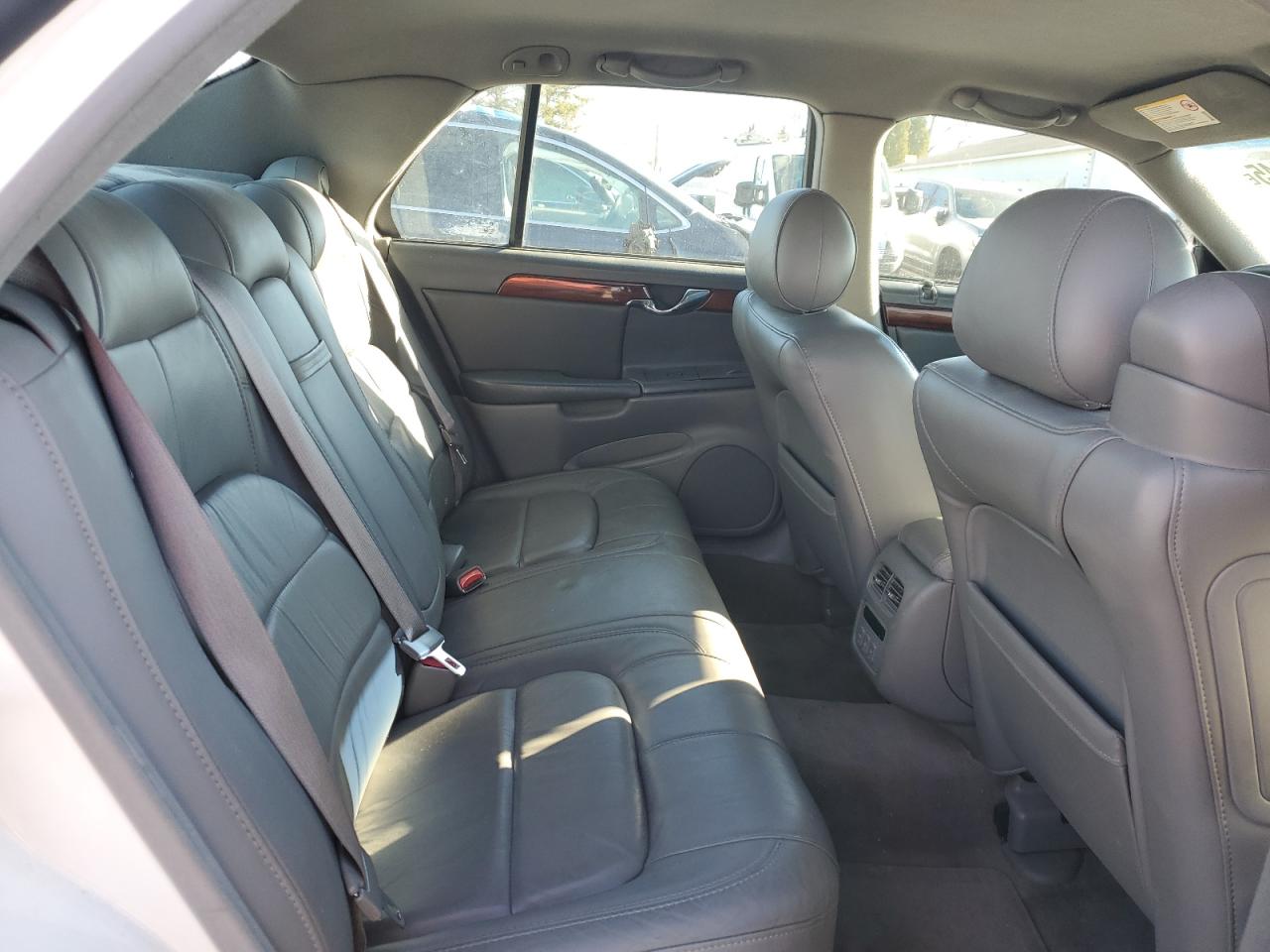 2005 Cadillac Deville VIN: 1G6KD54Y45U243632 Lot: 93076645