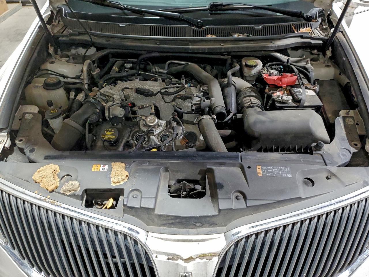 2013 Lincoln Mkt VIN: 2LMHJ5AT4DBL50189 Lot: 94309445