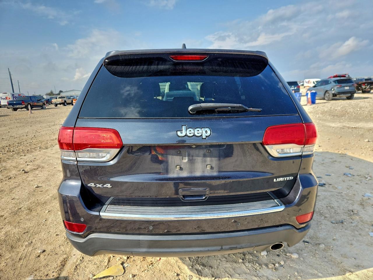 2015 Jeep Grand Cherokee Limited VIN: 1C4RJFBG2FC852925 Lot: 93749735