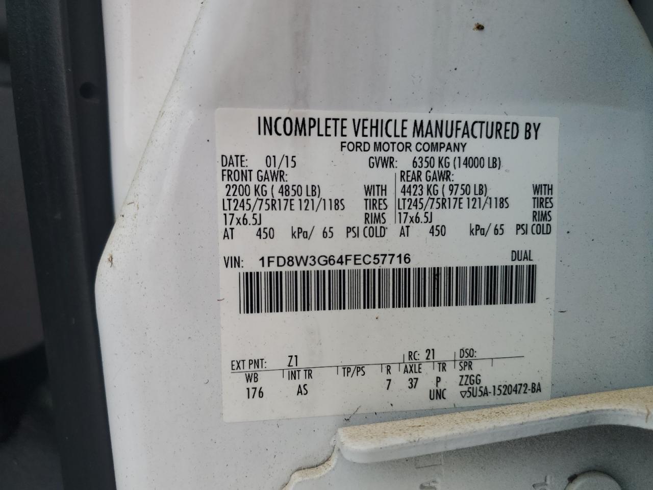 2015 Ford F350 Super Duty Flatbed Truck VIN: 1FD8W3G64FEC57716 Lot: 92682795