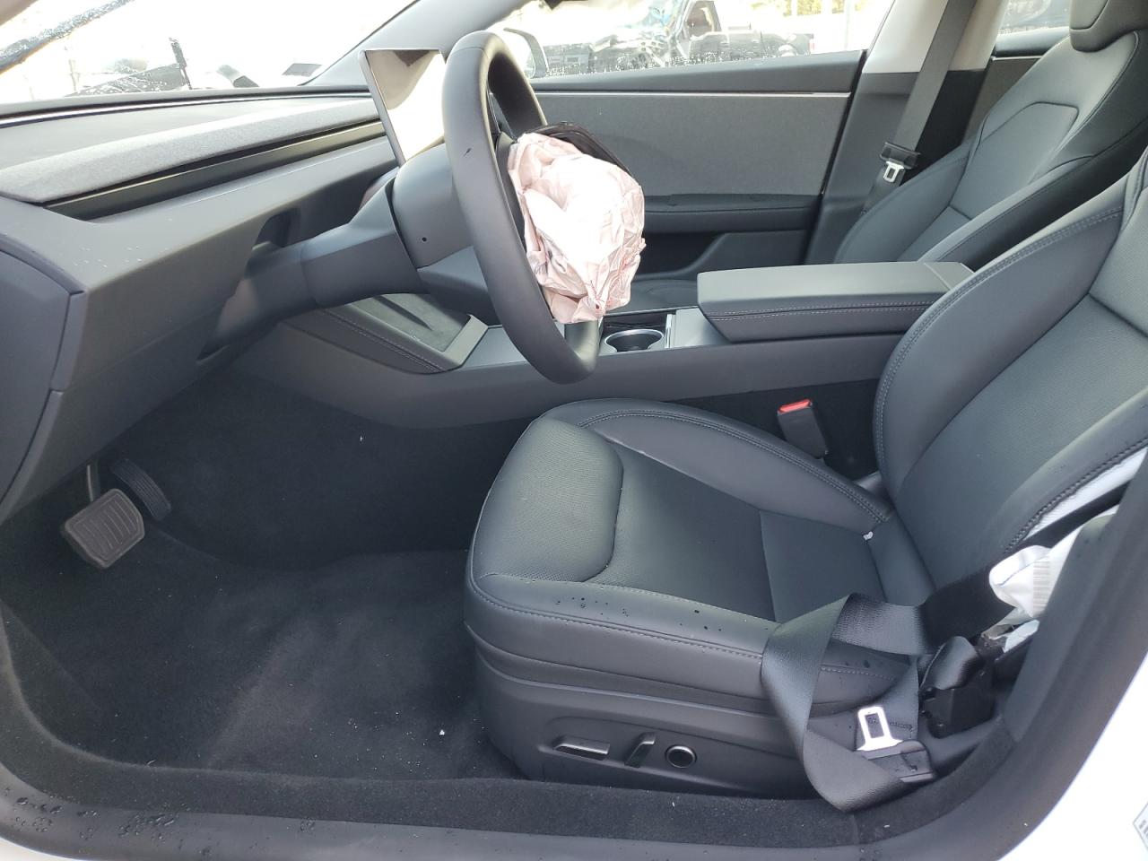 2025 Tesla Model 3 VIN: 5YJ3E1EA2SF064373 Lot: 93341075